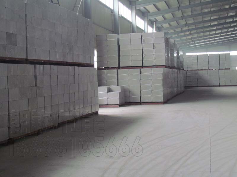 水泥發(fā)泡磚