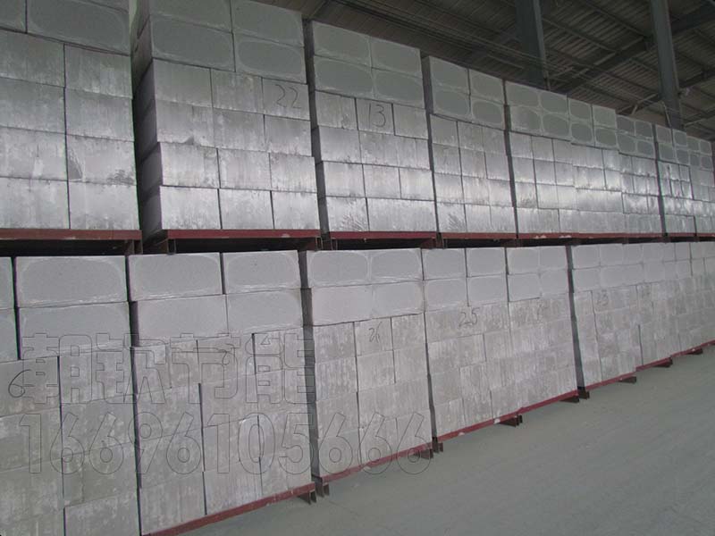 水泥發(fā)泡磚